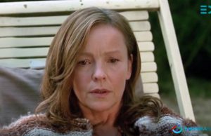 Küçük Ailenin Büyük Sırları Var good bye lenin