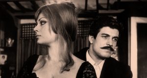 Sevgi de Yetmiyormuş İZZET GÜNAY