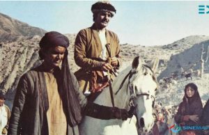 “Apaçi” Kılıklı ve Vahşi Görünümlü İnsanlar THE HORSEMEN