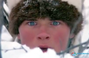 En Kuzeyin Gök Boncukları Ofelaš